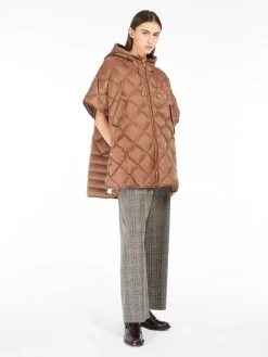 Cape with hood in water-repellent canvas