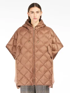 Cape with hood in water-repellent canvas