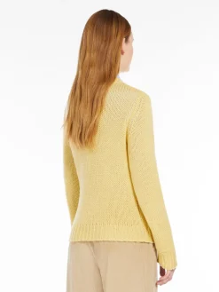 Cashmere crew-neck sweater