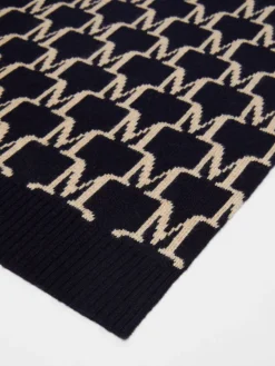 Cashmere logo scarf