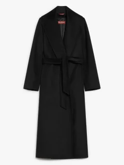 Coat in wool drap
