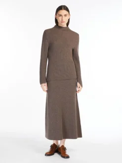 Crater-neck wool jumper
