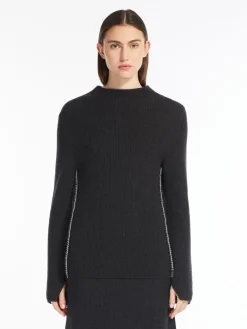 Crater-neck wool jumper