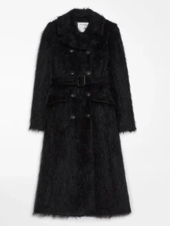 Double-breasted coat in long-pile fabric
