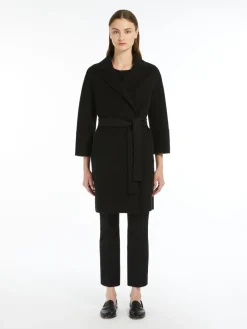 Double-faced short wool coat
