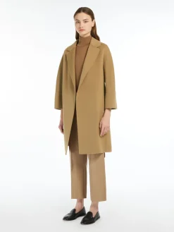 Double-faced short wool coat