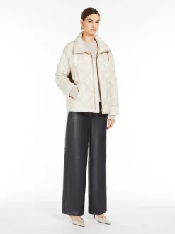 Down jacket in iridescent water-repellent canvas