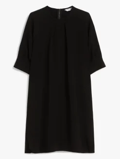 Dress in fluid cady