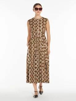 Dress in printed poplin