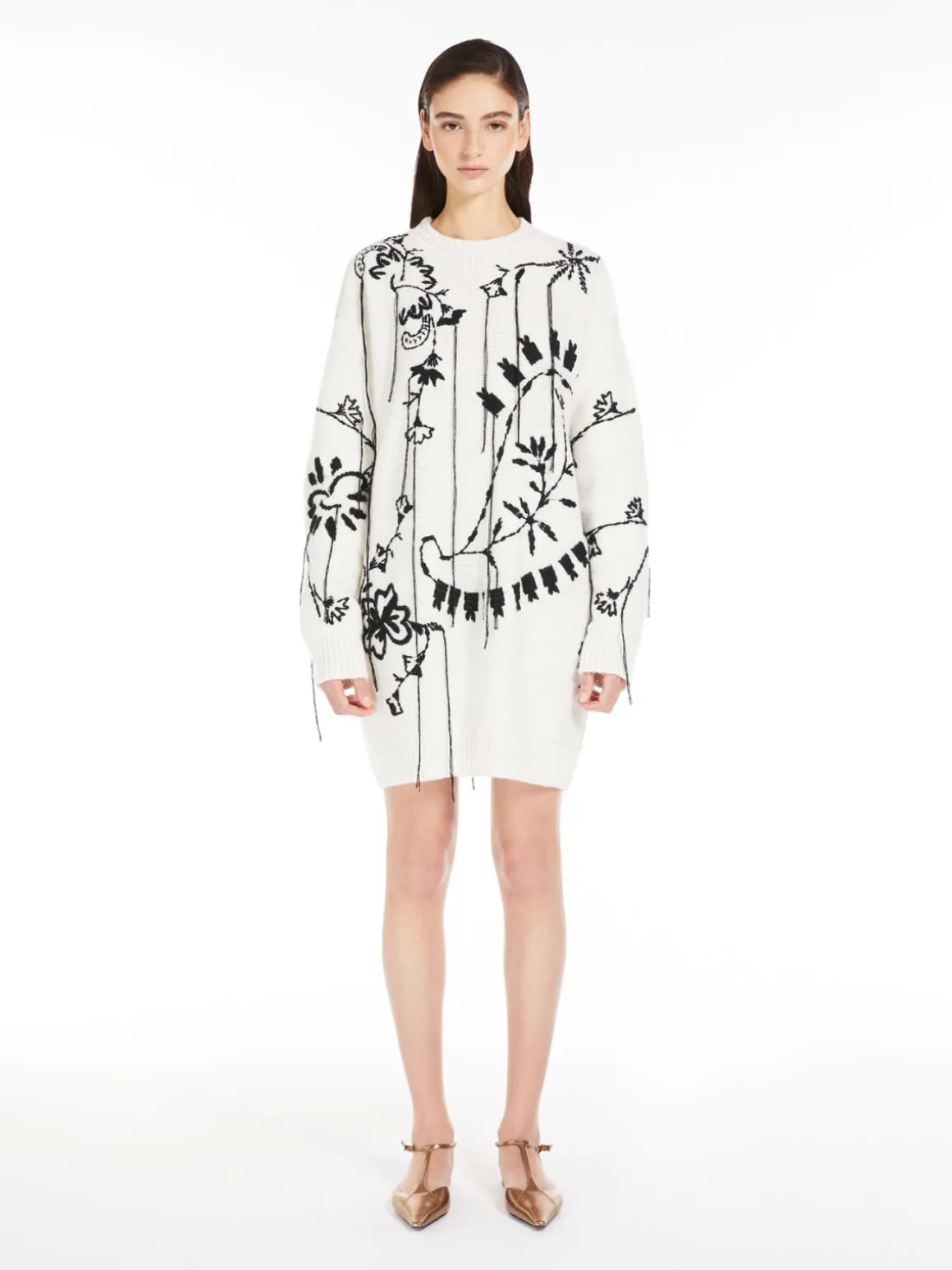 Embroidered wool and cashmere dress