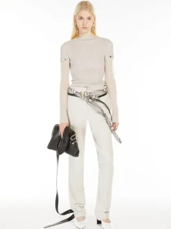 Fitted trousers in crêpe jersey