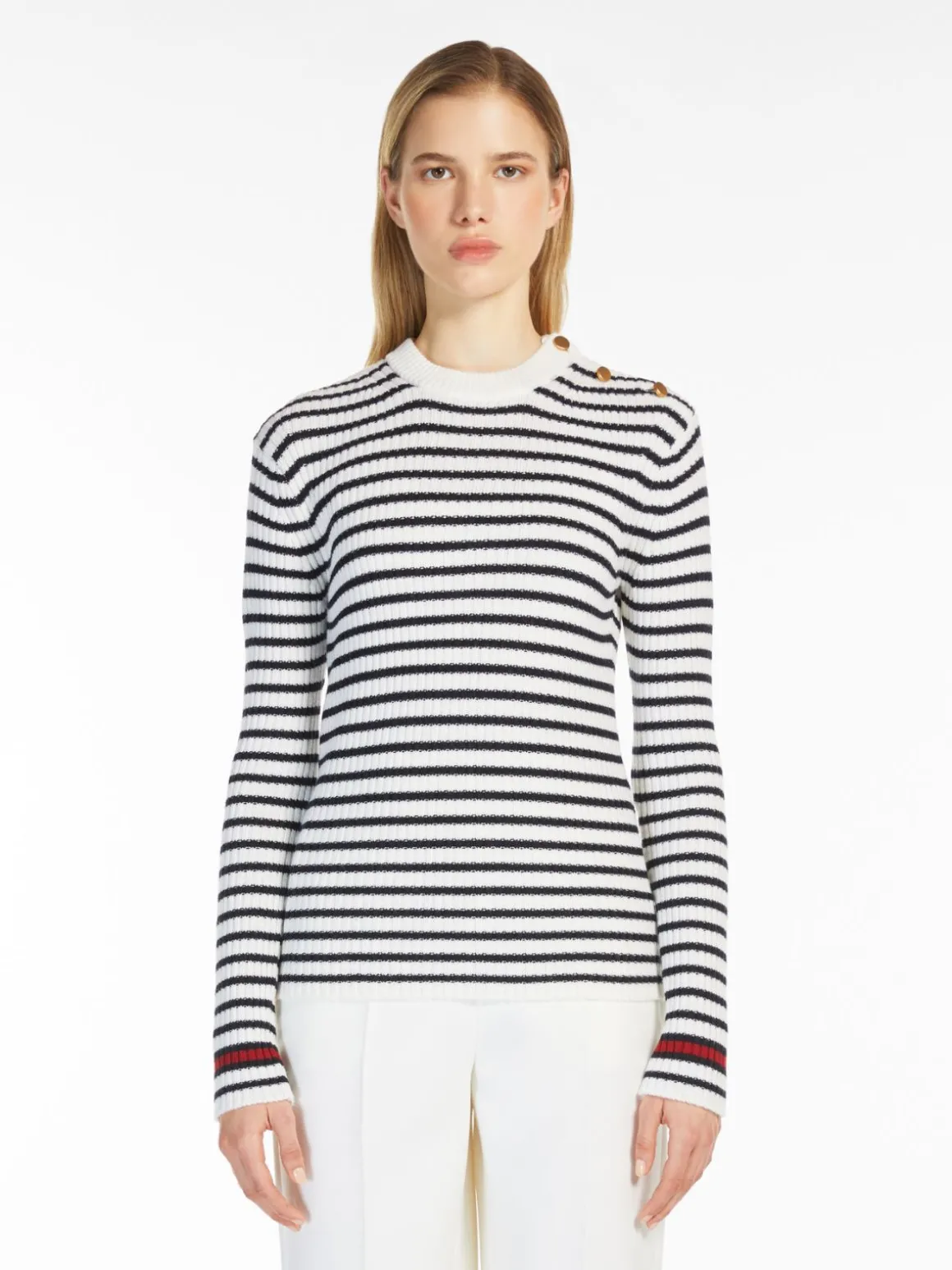 Fitted wool jumper