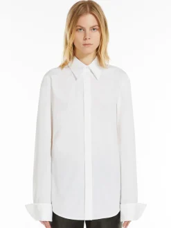 Fitted-waist shirt