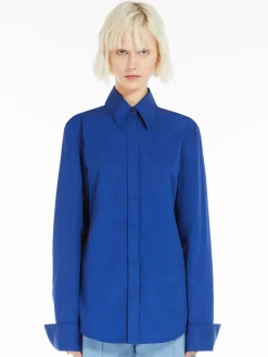 Fitted-waist shirt