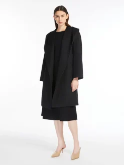 Hooded wool coat