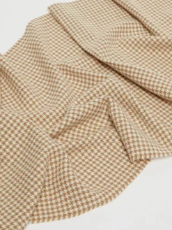 Houndstooth cashmere stole