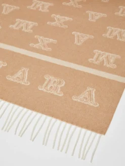 Jacquard cashmere stole