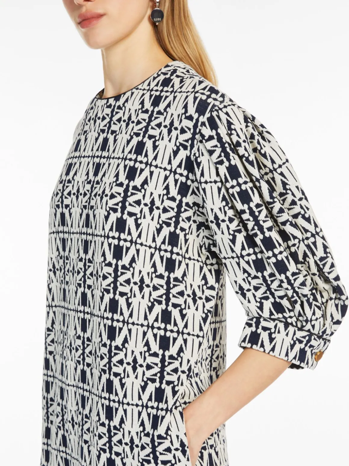 Jacquard jersey dress