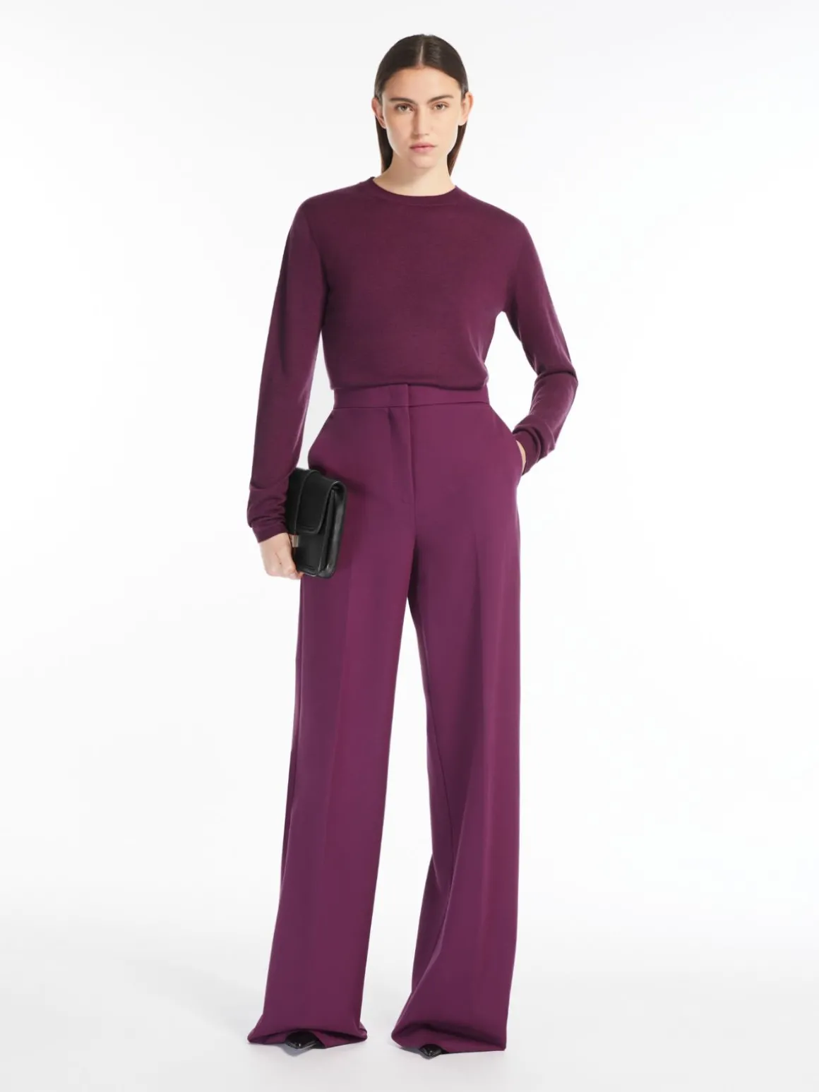 Lightweight cashmere jumper