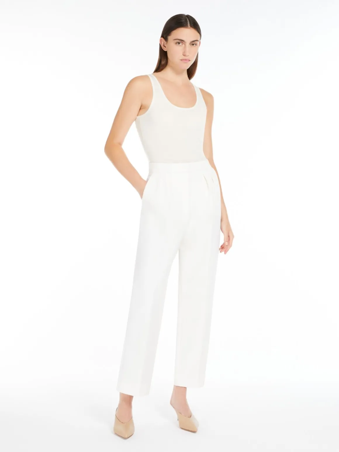 Lightweight cashmere top