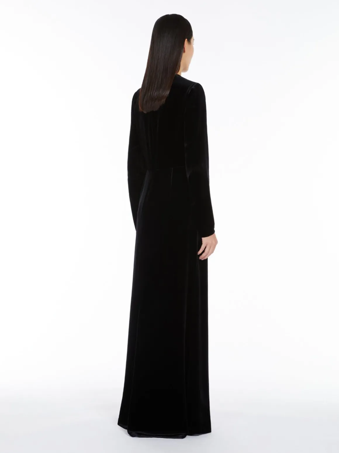 Long dress in sateen velvet