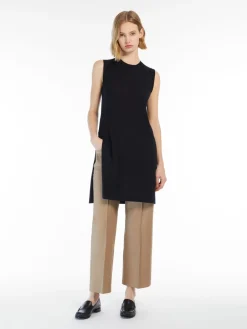 Long top in wool yarn