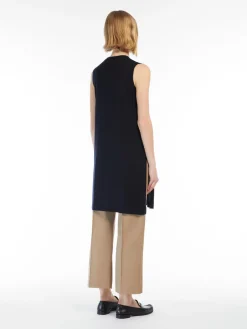 Long top in wool yarn