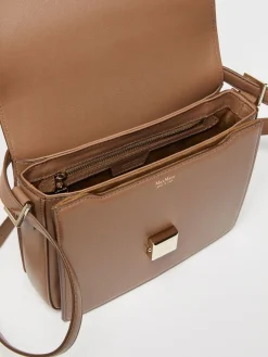 Medium leather MM Bag