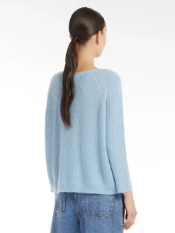 Mohair yarn sweater