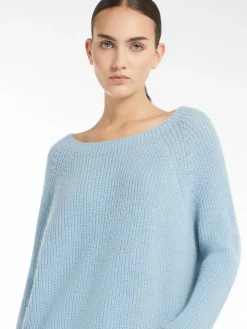 Mohair yarn sweater