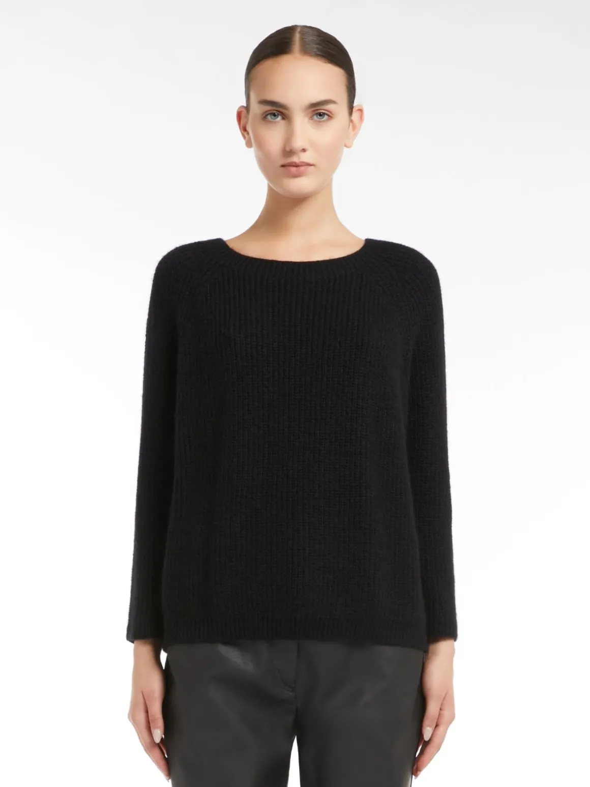 Mohair yarn sweater