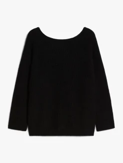 Mohair yarn sweater