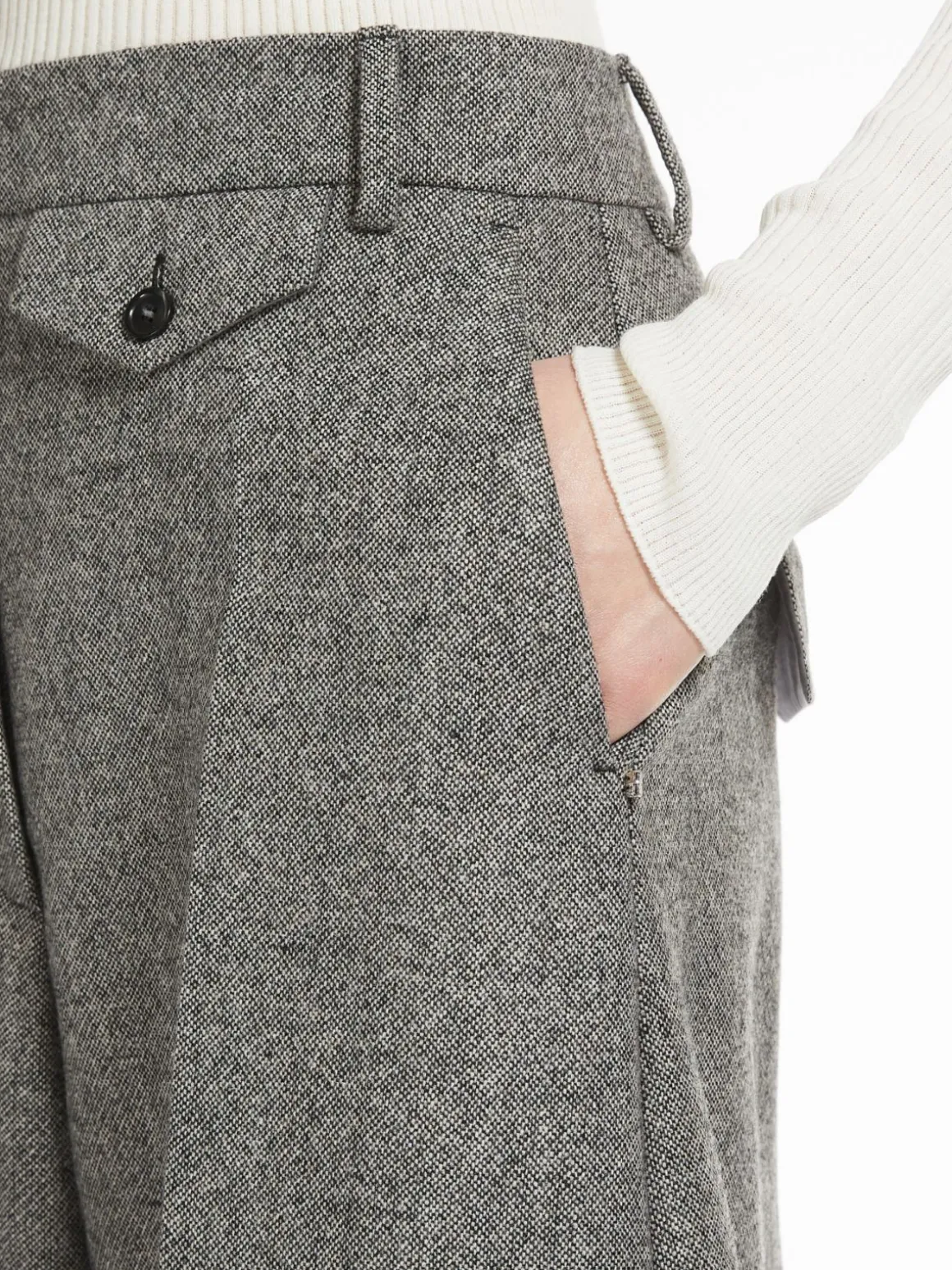 Oversized flared trousers