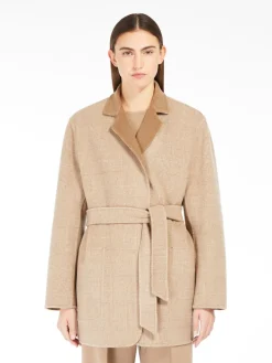 Oversized reversible jacket in wool and cashmere