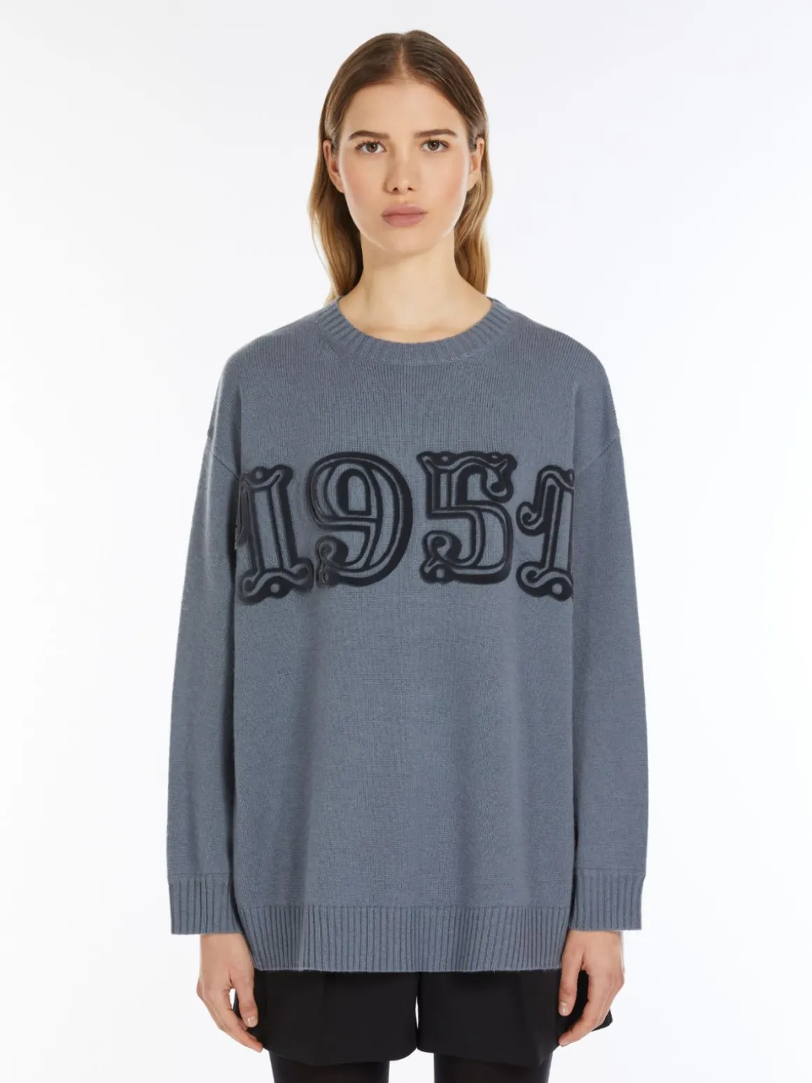 Oversized wool and cashmere jumper