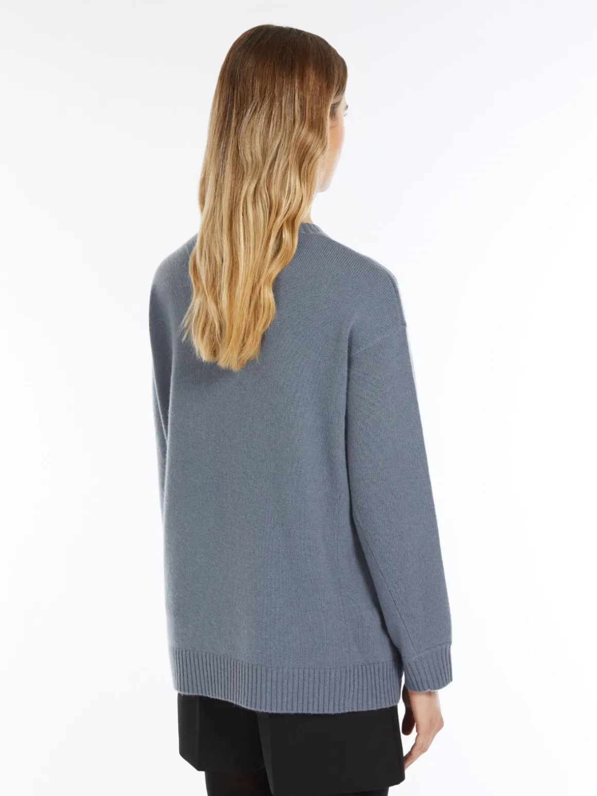 Oversized wool and cashmere jumper