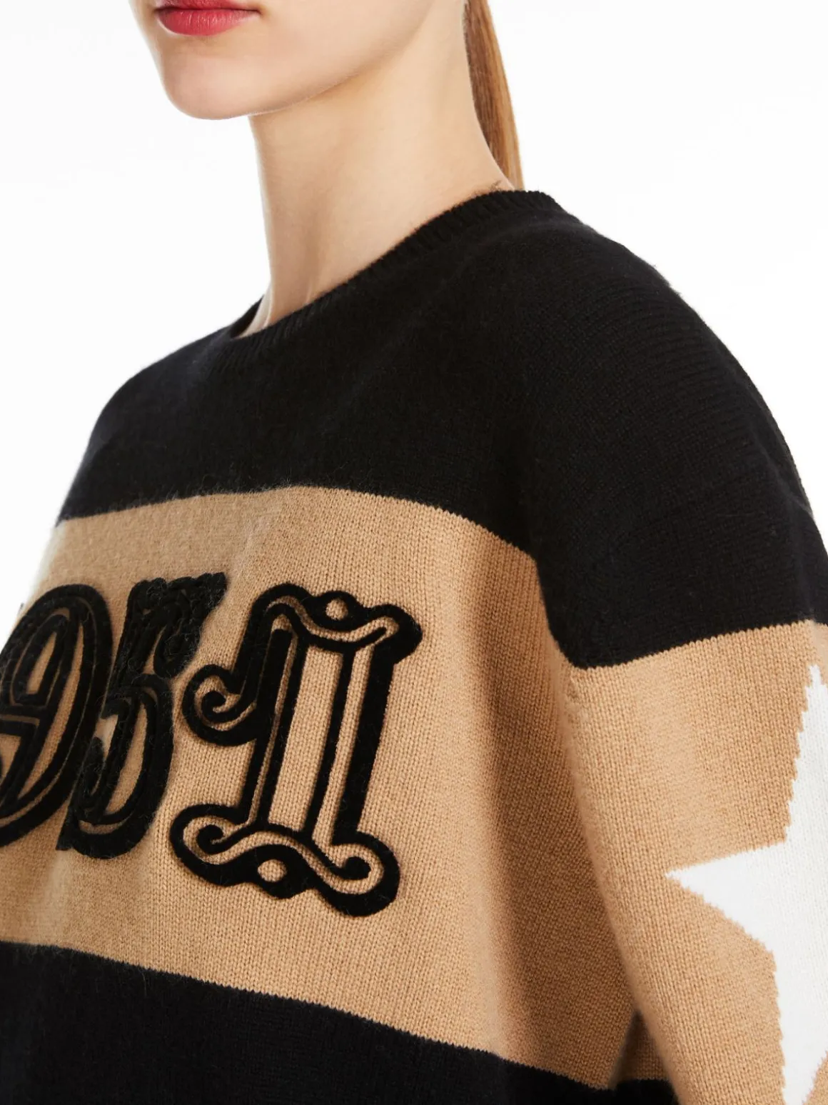 Oversized wool and cashmere jumper