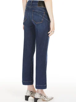 Perfect mini flare jeans