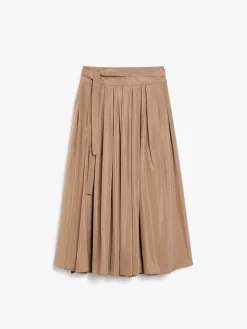 Pleated water-repellent taffeta skirt