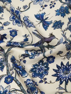 Printed silk maxi pocket square