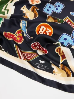 Printed silk maxi pocket square