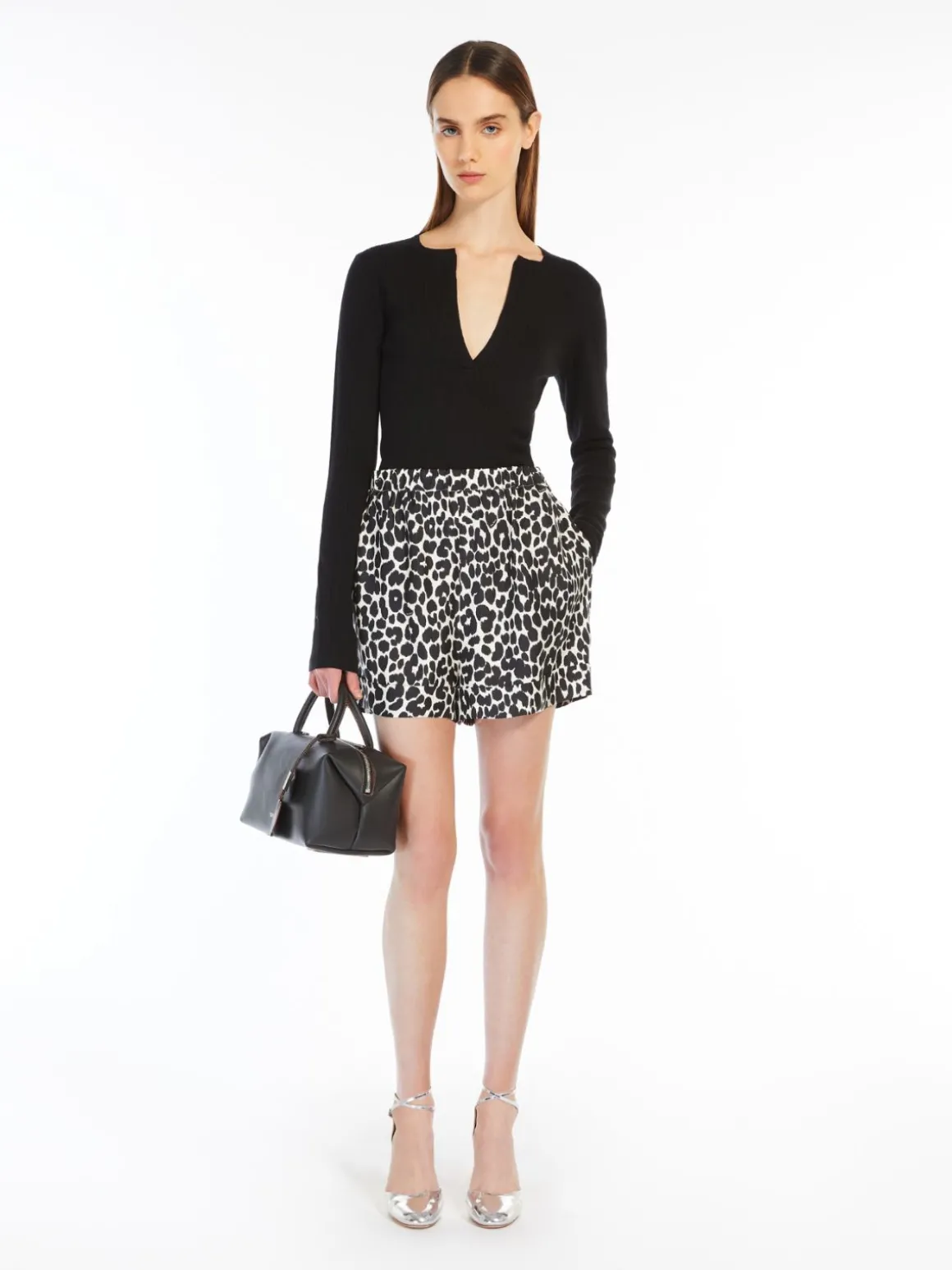 Printed silk shorts