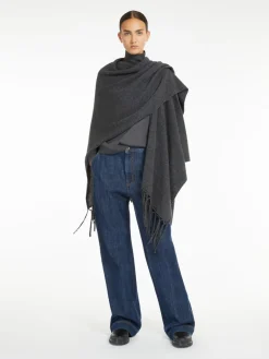 Pure wool poncho