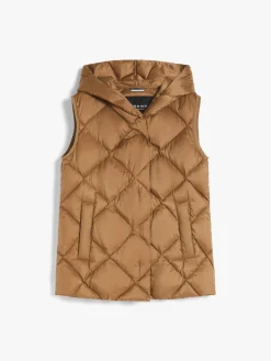 Quilted technical fabric gilet