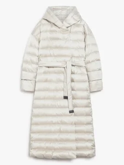 Reversible robe coat in water-repellent satin
