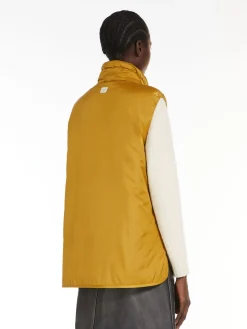 Reversible water-repellent canvas gilet