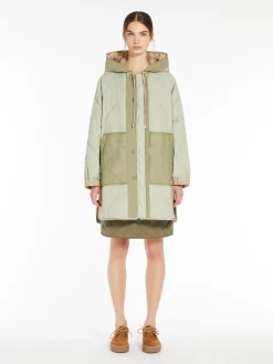 Reversible water-repellent canvas parka