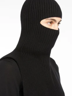 Ribbed cashmere beanie