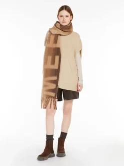 Rib-knit cape