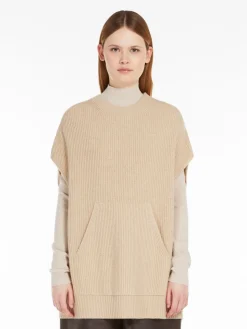 Rib-knit cape